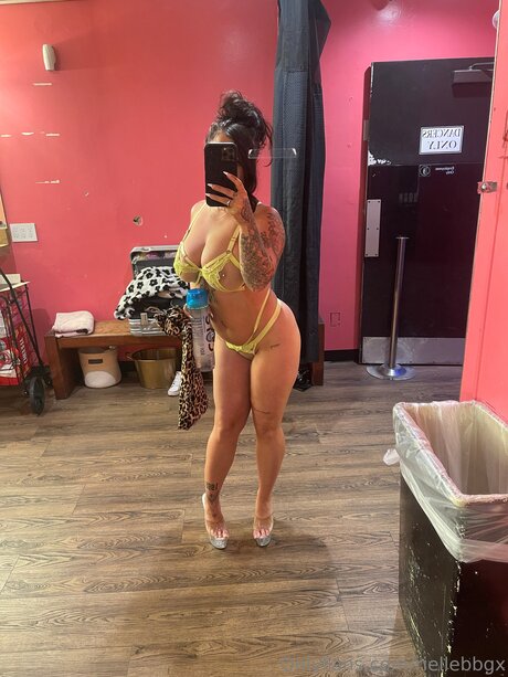 Riellebbgx Leaks von Nacktbildern auf OnlyFans