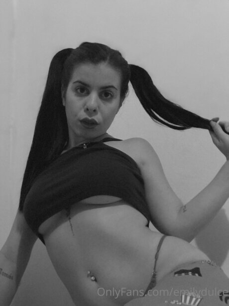 Emilydulce OnlyFans Leaks Sex