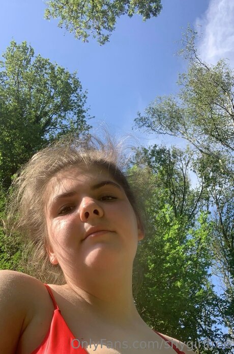 Shygirlfree OnlyFans schlank