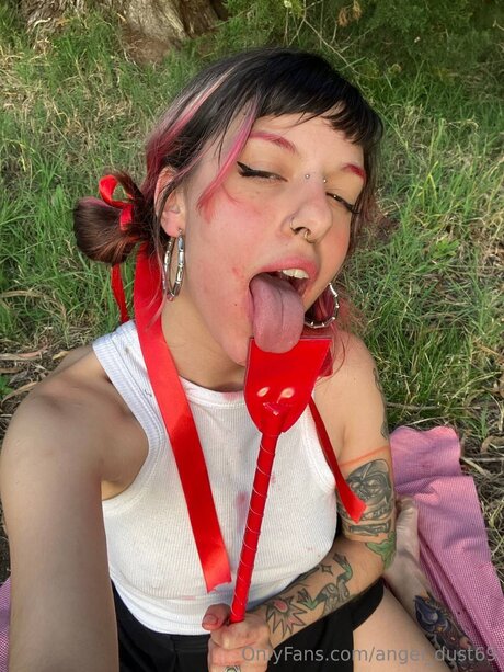 Gindust Nacktbilder von OnlyFans geleakt