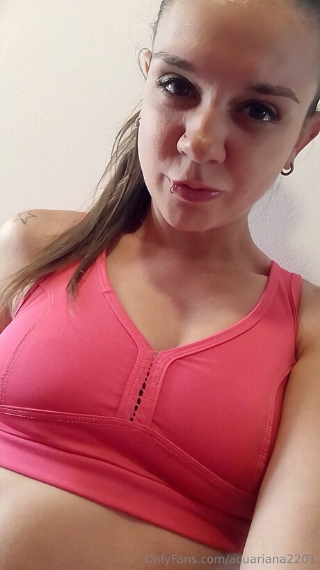 Acuariana2201 OnlyFans-Creator