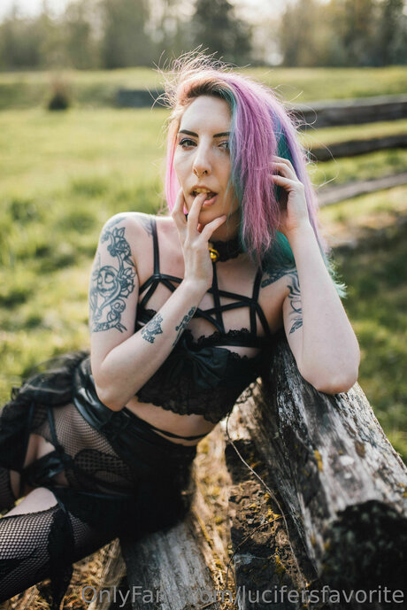 Lucifersfavorite OnlyFans-Seite