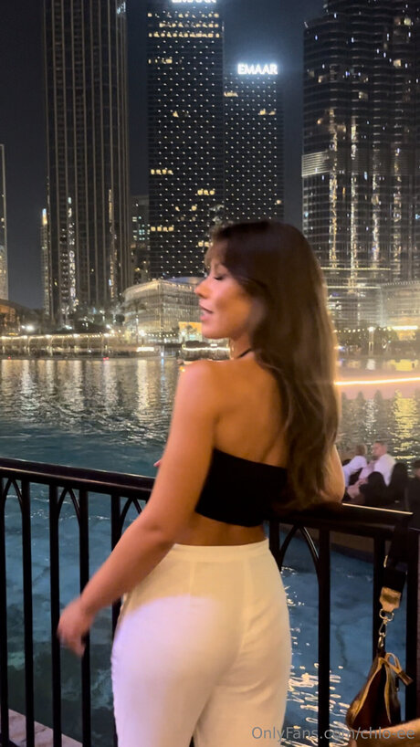 Chlo Ee Oben ohne OnlyFans