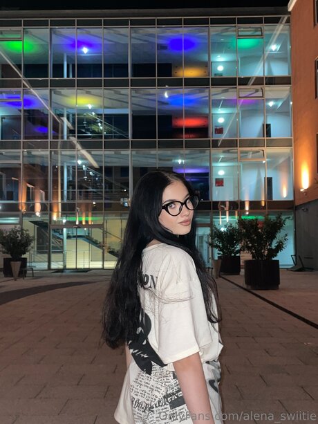 Alena Swiitie OnlyFans Bilder