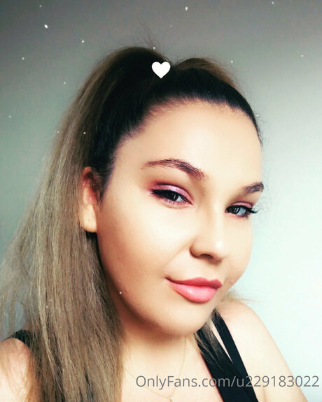 U229183022 Nacktbilder geleakt OnlyFans