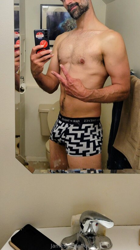 James Scheffer OnlyFans Inhalte