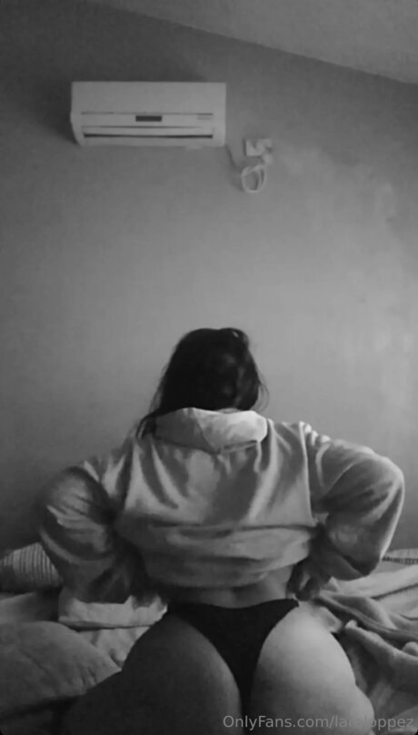 Malenacisnerosok OnlyFans-Inhalte