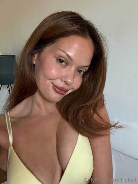 Lillykait Nackt auf OnlyFans Leaks