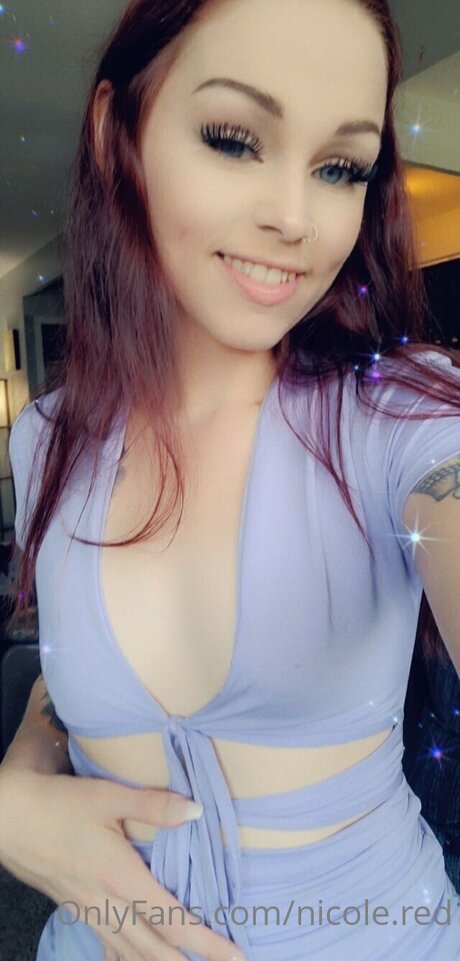 Nicole Red OnlyFans Archiv