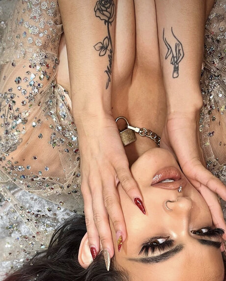 Eattheartintro OnlyFans Nacktbilder