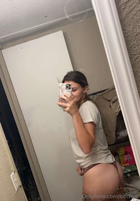 Bitchyb Nacktpornos von OnlyFans geleakt