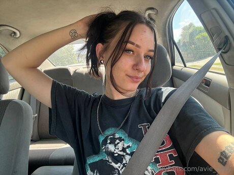 Avie Baby OnlyFans Arsch Leak