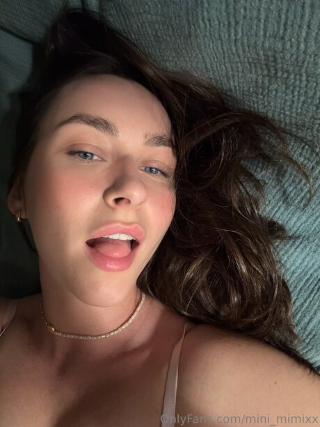 Mini Mimixx OnlyFans-Seite