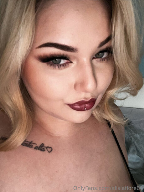 Alisiaflore00 OnlyFans Nackt Leaks