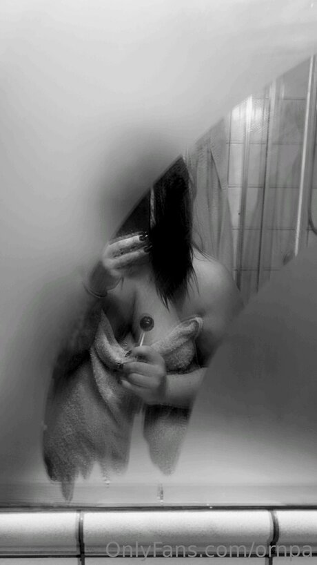 Or 92 NurlyFans-Pornos