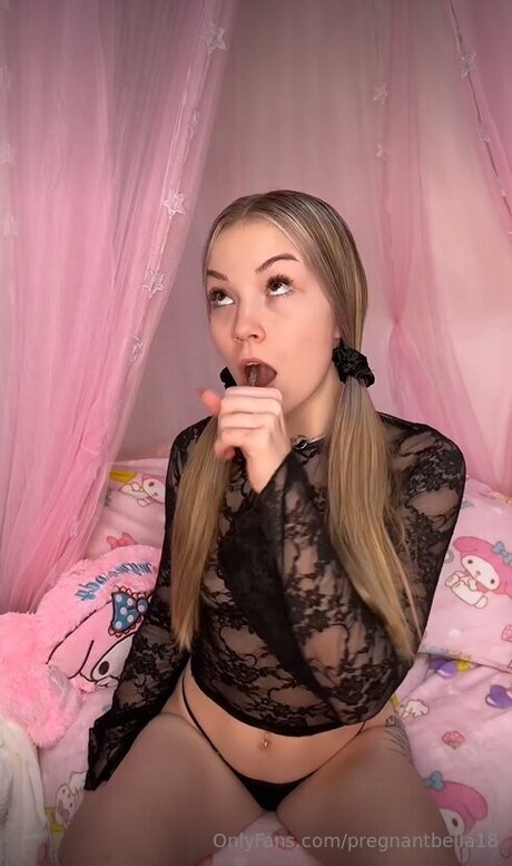 Pregnantbella18 Nacktbilder OnlyFans geleakt