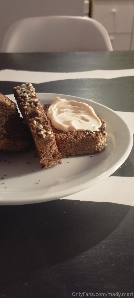 Maddy Mari Nacktbilder von OnlyFans