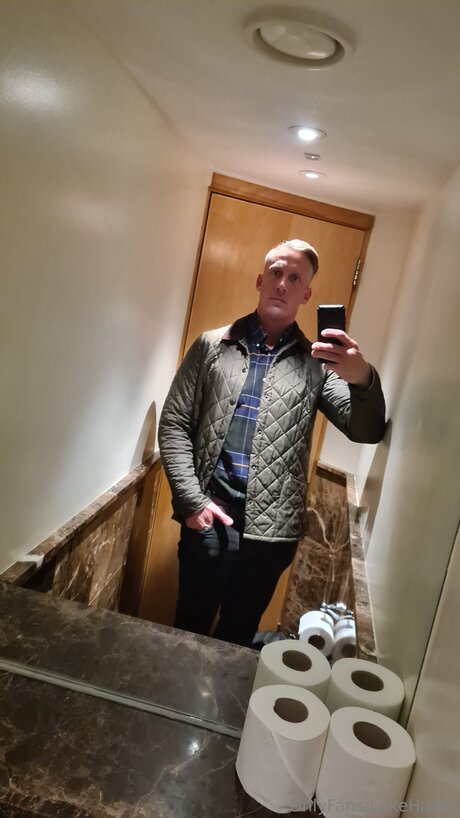 Lukehardy OnlyFans-Post