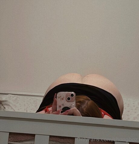 Shongboz Oben ohne OnlyFans