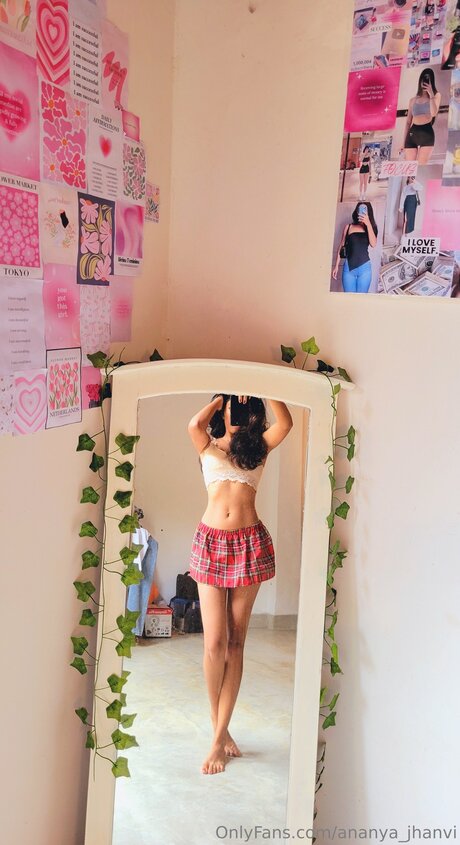 Ananya Jhanvi NurlyFans-Pornoleaks