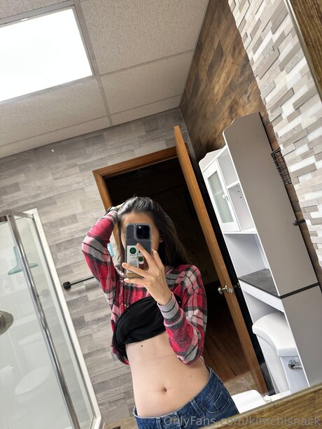 Kimchisnack OnlyFans Lesbisch