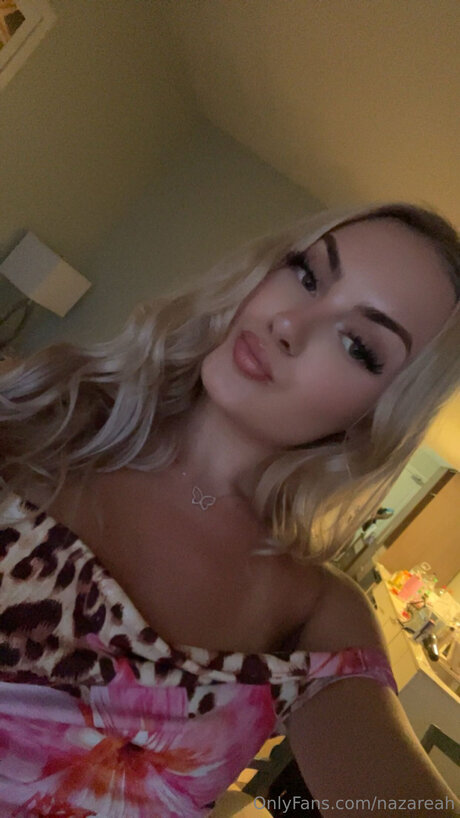 Nazareah Titten OnlyFans