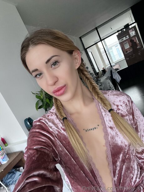 Firefly Sv OnlyFans Leak