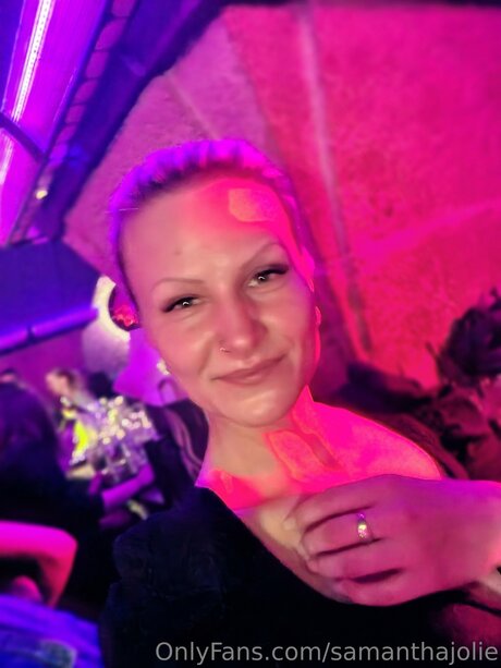 Samanthajolie OnlyFans XX