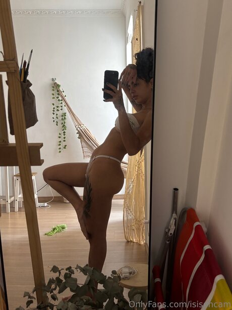 Isisoncam Nackt auf OnlyFans