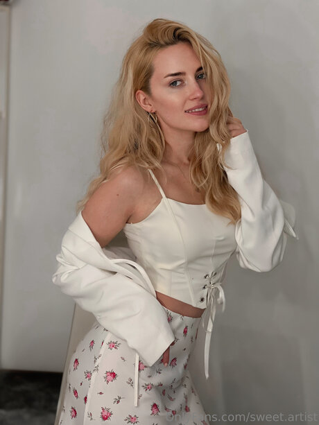 Sweet Artist OnlyFans NSFW