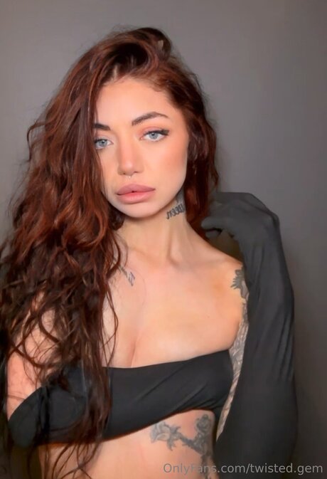 Twisted Gem OnlyFans geleakter Pornografie