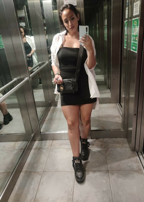 Amelia3107 OnlyFans Nacktfotos