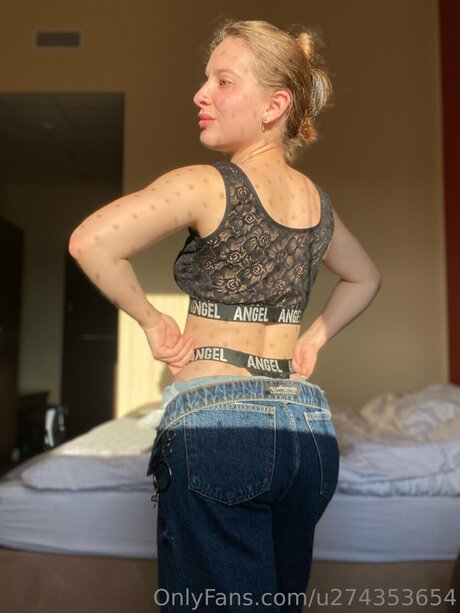 Paulinasw OnlyFans Inhalte