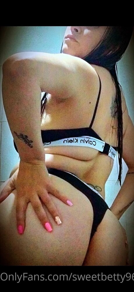 Sweetbetty96 Heiße OnlyFans Inhalte