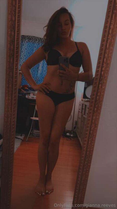 Gianna Reeves OnlyFans-Komplettinhalte