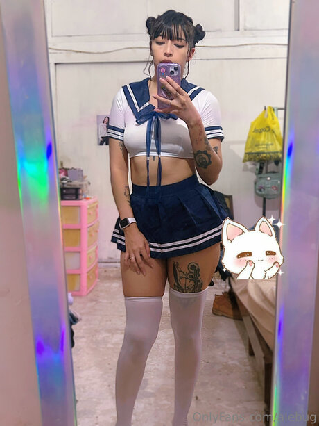 Alebug OnlyFans Star