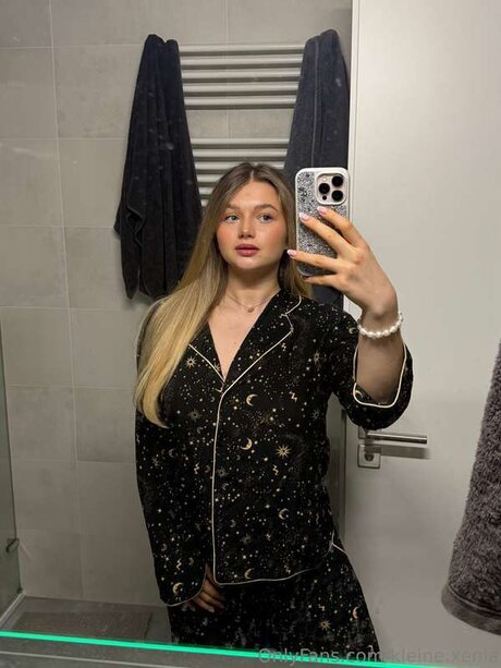 Rinaraye Auf OnlyFans