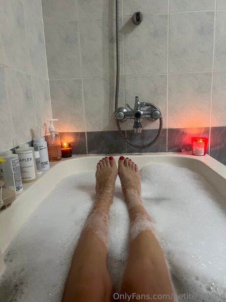 Petite Island Nackt OnlyFans Porn