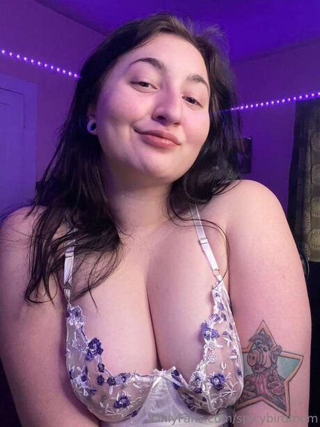 Spicybirdmom OnlyFans-Bilder geleakt
