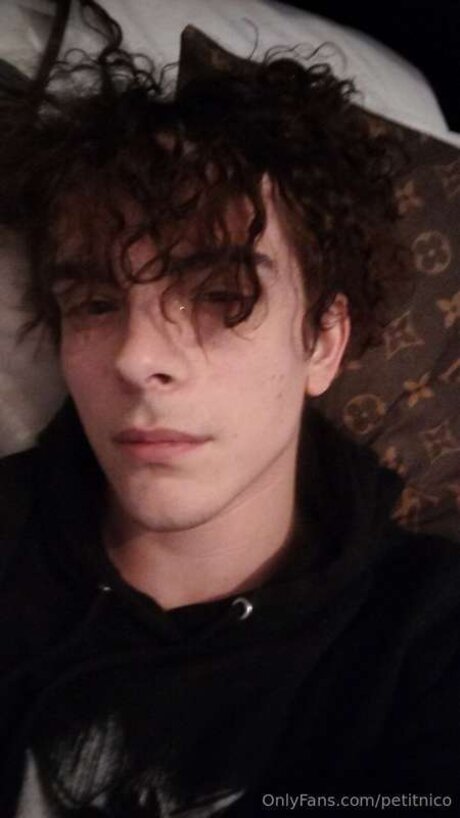 Petitnico OnlyFans Nacktbilder