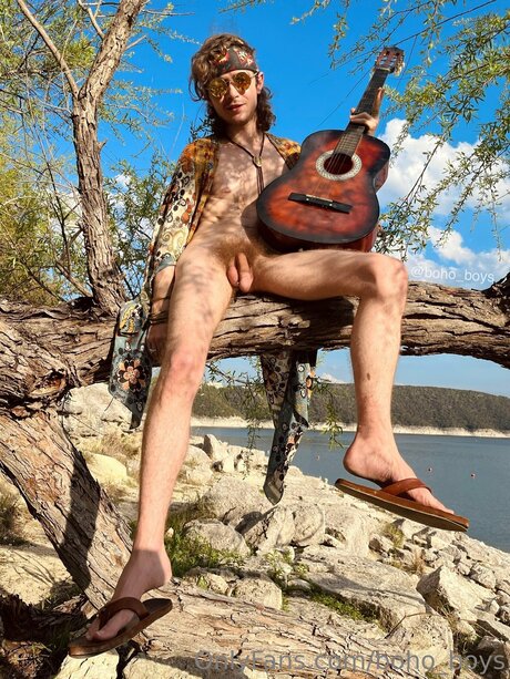 Boho Boys Nacktbilder OnlyFans