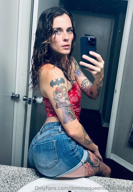 Dommequeenlunalurefree OnlyFans-Rezensionen