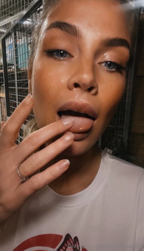 Sweetiesweds OnlyFans