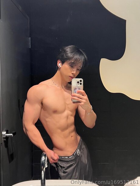 U169517161 OnlyFans schlank