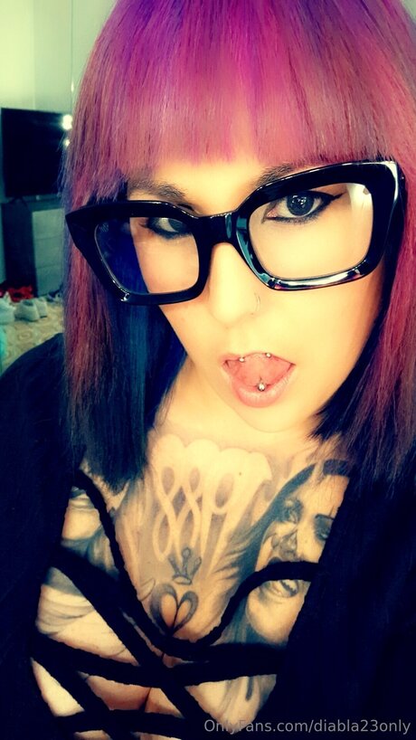 Diabla23only Sex auf OnlyFans