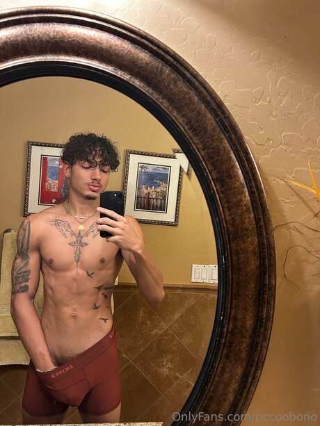 Riccoobono Nacktbilder von OnlyFans