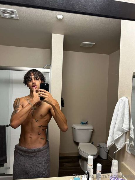 Riccoobono Nacktbilder von OnlyFans