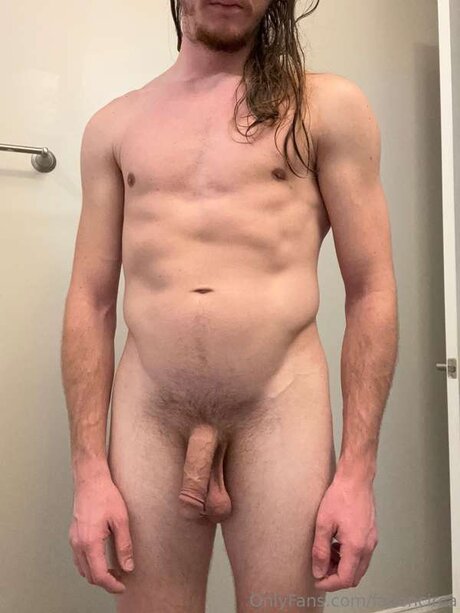 Fallencirca OnlyFans Nacktbilder geleakt