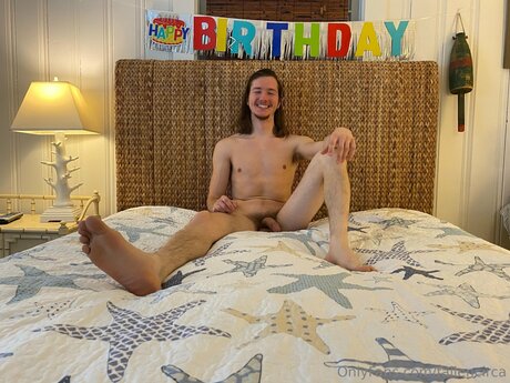 Fallencirca Nacktbilder von OnlyFans geleakt