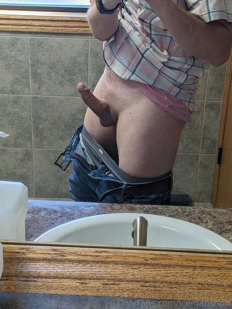 Icemanshow Nacktbilder von OnlyFans geleakt